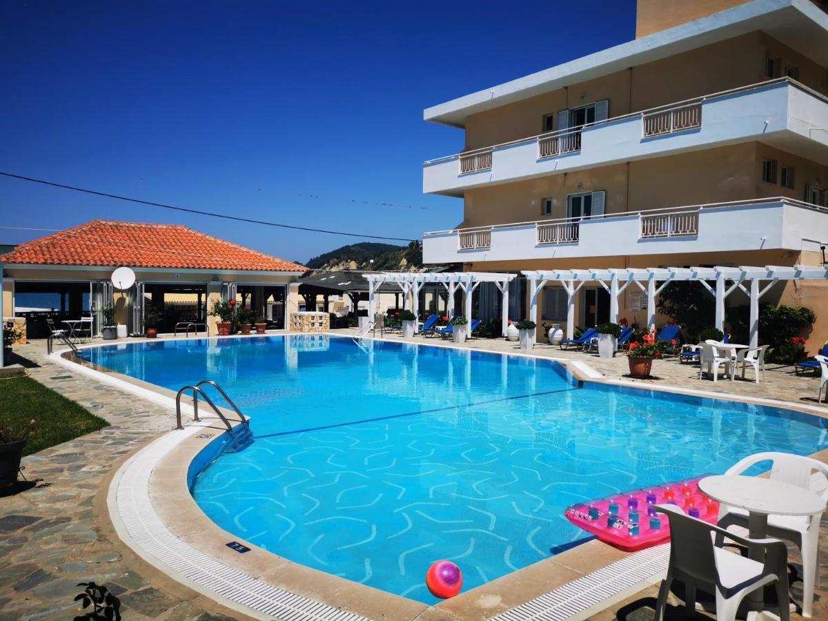 Nafsika Hotel Agios Stefanos Avliotes  Exterior foto